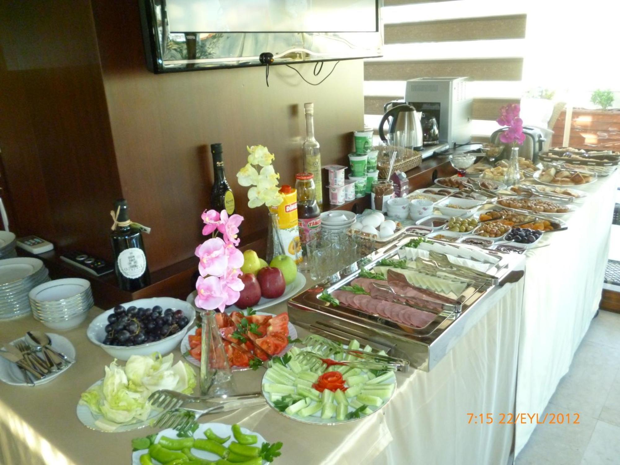 Otel Dilhayat Kalfa