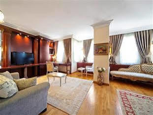 Dilhayat Kalfa Otel